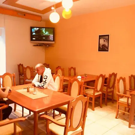 فندق Garni Filip